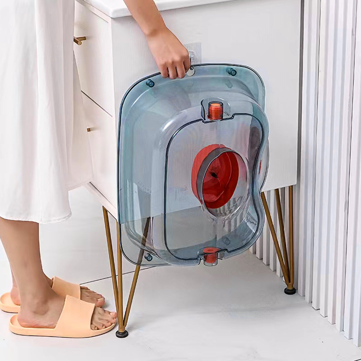 Portable hair wash basin for bedridden seniors, disabled, and elderly – no-spill shampoo basin for home care and caregivers.